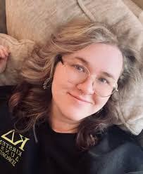 Heather Keiper's Instagram, Twitter & Facebook