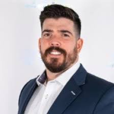 Ryan Leithead's Instagram, Twitter & Facebook