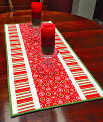 Christmas Table Runner Patterns Free Google Search Holiday Table Runner Christmas Table Runner Pattern Christmas Table Runner