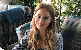 Свежие фото и видео российской актрисы, звезды сериала интерны. Kristina Asmus V Instagram Vpervye Opublikovala Foto Podrosshej Docheri Moskovskie Novosti Moskovskij Biznes Portal