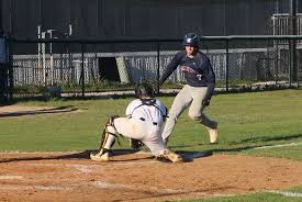 Braves score 13 straight runs to beat Blackhawk