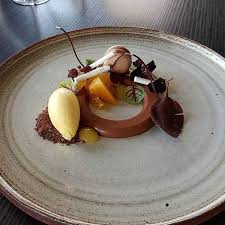 Chocolate And Orange Pavonitalia Pastry Pastrychef Patisserie Dessertmasters Dessert Valrhona Valrhonasca Fine Dining Desserts Gourmet Recipes Desserts