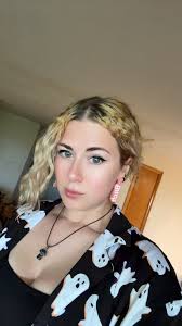 Only 4 hours left!!!! 60% off making most molds $4 or less!!!