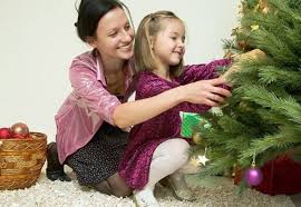 Cauta modalitatea de a sarbatori nasterea lui isus cu o binecuvantare pentru familia ta. Sarbatorile De Iarna In Familie