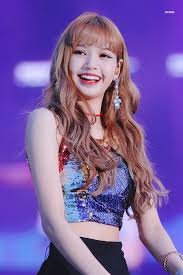 Pin By On Bllɔkpiik Blackpink Lisa Blackpink Blackpink Fashion