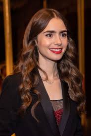 When you decorate light brown hair with cool blonde highlights, the result is a delicate shimmer that looks good from every angle. 25 Gorgeous Chestnut Hair Color Ideas Best Reddish Brown Hair Inspiration 2020