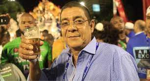 Zeca pagodinho is the cover subject of ela magazine, from the o globo newspaper this sunday! Zeca Pagodinho Diz Que Troca Cerveja Por Vinho No Inverno E Adora O Frio Tc Online