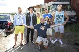 Видео luokkakokous bloopers канала solar. Jaajo Linnonmaa Chartered An Entire Cruise Ship On The Way Back The Swedes Meant To Block The Favorite Presenter S Boarding Completely Teller Report