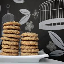 White Chocolate Almond Chunk Cookies Shutterbean Chocolate Almonds White Chocolate Cookies