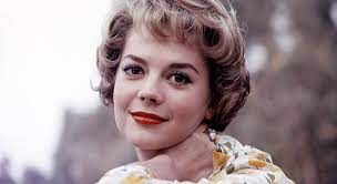 Ever wondered who the richest women in showbiz are? Efjawlbksffejm