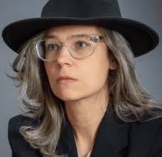 With so many light modifiers to choose from, let's take a look at what a  few them do to the lighting effects