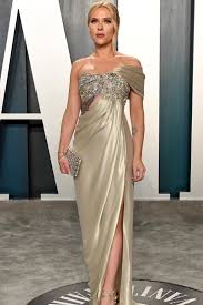 Welcome to scarlett johansson unofficial fansite. Scarlett Johansson Oscar De La Renta