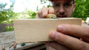 Power Stropping, Honing Knives, V-Tools & Gouges under power.