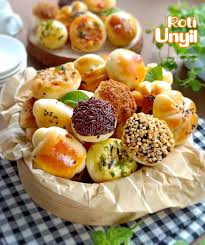 If you'll be waiting longer to use the dough, go ahead and put in the fridge. Resep Roti Unyil Aneka Rasa Modal Dikit Jadinya Banyaak Resep Spesial