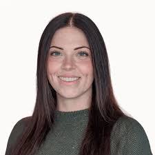 Mandy Light's Instagram, Twitter & Facebook