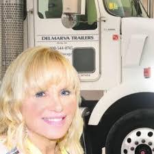 Pam Weddle's Instagram, Twitter & Facebook