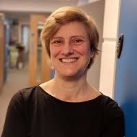 300+ perfiles de «Severine»