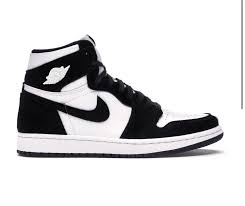 Air Jordan 1 Retro High Twist Black And White Jordan 1 Retro High Twist W In 2020 Jordan Shoes Girls Air Jordans Retro Nike Air Shoes