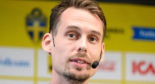 Bäckström sitter på utgående: "Jag vill fortsätta"