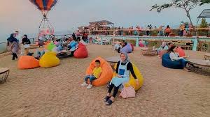 Semua jenis tempat wisata ada di jogja, dan semuanya terasa menyenangkan buat dikunjungi. 4 Tempat Wisata Di Gunungkidul Ini Pernah Viral Di Medsos Termasuk Heha Sky View Yang Lagi Hits Tribun Travel