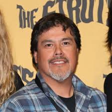 Joe Cadena (@joecadena)