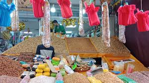 وردت أحاديث كثيرة عن فضل يوم عاشوراء والصوم فيه وهي ثابتة عن رسول الله نذكر منها على سبيل المثال ما يلي كان يصوم يوم عاشوراء بمكة ولا يأمر الناس بالصوم، فلما قدم المدينة ورأى صيام أهل الكتاب له وتعظيمهم له، وكان يحب موافقتهم فيما لم يؤمر به، صامه. Ø£ÙŠØ§Ù… Ø¹Ø§Ø´ÙˆØ±Ø§Ø¡ ÙÙŠ Ø§Ù„Ù…ØºØ±Ø¨ Ø£ÙØ±Ø§Ø­ ÙˆØ£ÙƒÙ„Ø§Øª ÙˆØ·Ù‚ÙˆØ³ Ø§Ù„Ø¹Ø§Ù„Ù… Ø§Ù„Ø¥Ø³Ù„Ø§Ù…ÙŠ Ø£Ø®Ø¨Ø§Ø± Ø§Ù„Ø¬Ø²ÙŠØ±Ø© Ù†Øª