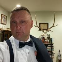 Christopher Stidham's Instagram, Twitter & Facebook