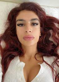 Sevdaliza height, weight, age, body statistics. Sevdaliza Height Weight Age Boyfriend Facts Biography