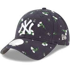 New Era New York Yankees Women S Navy Blossom 9twenty Adjustable Hat Yankees Hat Adjustable Hat New York Yankees