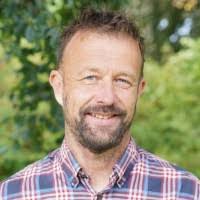 Edward Neve's Instagram, Twitter & Facebook