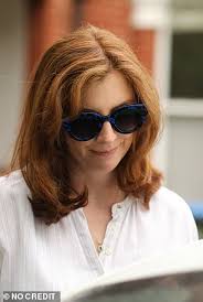 She is popular for being the wife of the popular british politician, matt hancock. Yskvcg32t06ocm