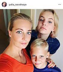 Daria's mom is yulia navalnaya. Ben Tavener On Twitter Yulia Navalnaya Wife Of Russia Opposition Politician Alexei Navalny Calls National Guard Chief S Video Message A Response To Corruption Allegations Which He Doesn T Address In Which He