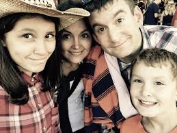 Agnès HOWES (CHANEY) (SEATTLE, LA CHARITE SUR LOIRE, LONDRES)