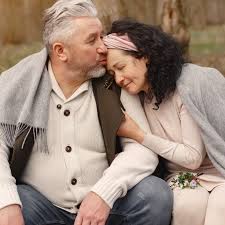 Its users are sick and tired of dating sites with offensive content and inappropriate offers. Top 9 Dating Sites For Seniors 50 And Over Looking For Love