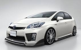 The 2010 toyota prius is ranked #1 in 2010 compact cars by u.s. 2010 Toyota Prius Pictures Cargurus