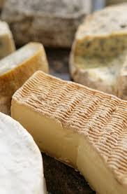 Epingle Par Ruth Sandbach Sur Cheese Fromage Fromages De France Fromage Fondu