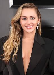 See more ideas about miley cyrus hair, miley cyrus, miley. 26 Easy Long Hair Ideas To Try When You Re Bored