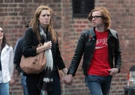 Mandy moore married ryan adams in 2009 and they divorced in 2016. Mandy Moore Ryan Adams Split After Six Years Of Marriage Hollywood News India Tv