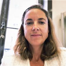 I am very proud and happy to share that I have completed my degree in BSc  (Hons) Economics from the University of Warwick with a 2:1. These three  years have been full