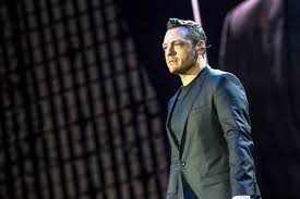 E' iniziato lo stadio tour a torino il 20 giugno 2015: Si Chiude A Firenze Il Tiziano Ferro Tour 2017 L Ultima Tappa E Lo Stadio Franchi