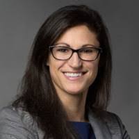 Kris Simmons's Instagram, Twitter & Facebook