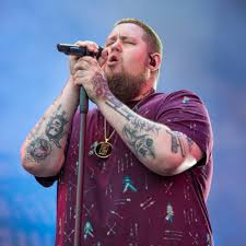 Foi composta e produzida pelo intérprete, com o auxílio de will hicks e benny blanco na produção. Human Rag N Bone Man Letras Mus Br