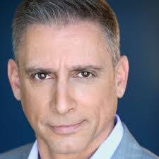 Chester Newell's Instagram, Twitter & Facebook