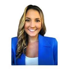 Emily Everard's Instagram, Twitter & Facebook