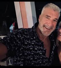 On holiday after losing 66lbs and training my booty off over the last 12  months. also worked out ever morning… I 'look' like I workout finally! It's  taken a moment for me