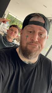 All ready for my 1:30 heat time. If ya see me, come up and say Howdy!