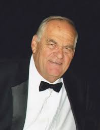 Pamela Mraz's Instagram, Twitter & Facebook