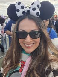 Can someone put me into a garden or park, please? 🤗 Thank you 🙂