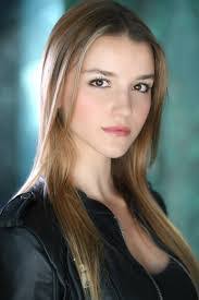 Carrie Decosta's Instagram, Twitter & Facebook