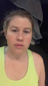 Heather Robertson Vs Sydney Cummins